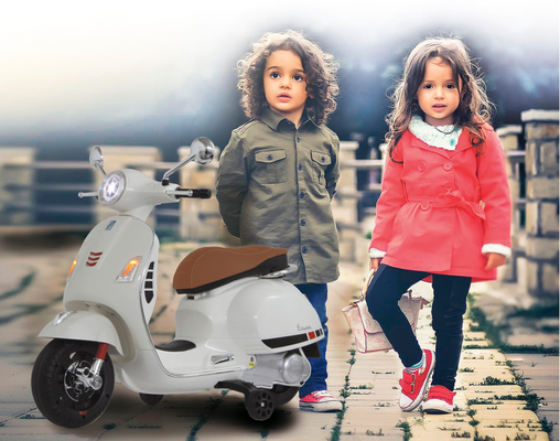 Moto Vespa infantil Jamara Gts 125 Blanco 12v